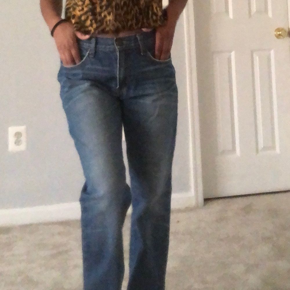 aeropostale jeans straight leg men’s jeans. Oversized style for women.